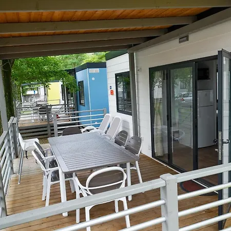Parco vacanze Mobil Valkanela Vacanceselect 3*