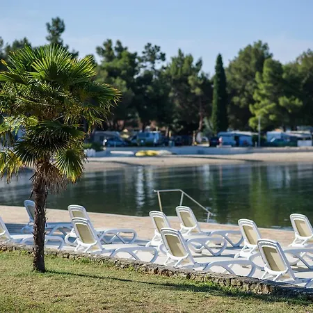 Holiday park Mobil Home Valkanela Vacanceselect 3*